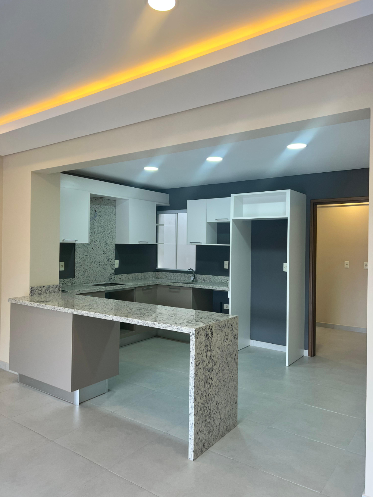 ALQUILER DUPLEX A ESTRENAR EN LUQUE — foto 3