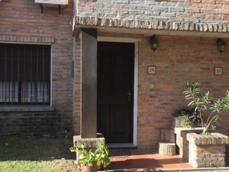 Solymar Sur Duplex:u$s125.000