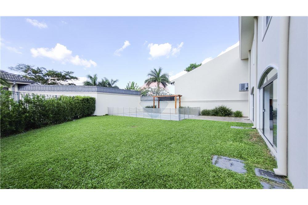 Residencia - Alquiler - Paraguay Asunción Mburucuyá — foto 3