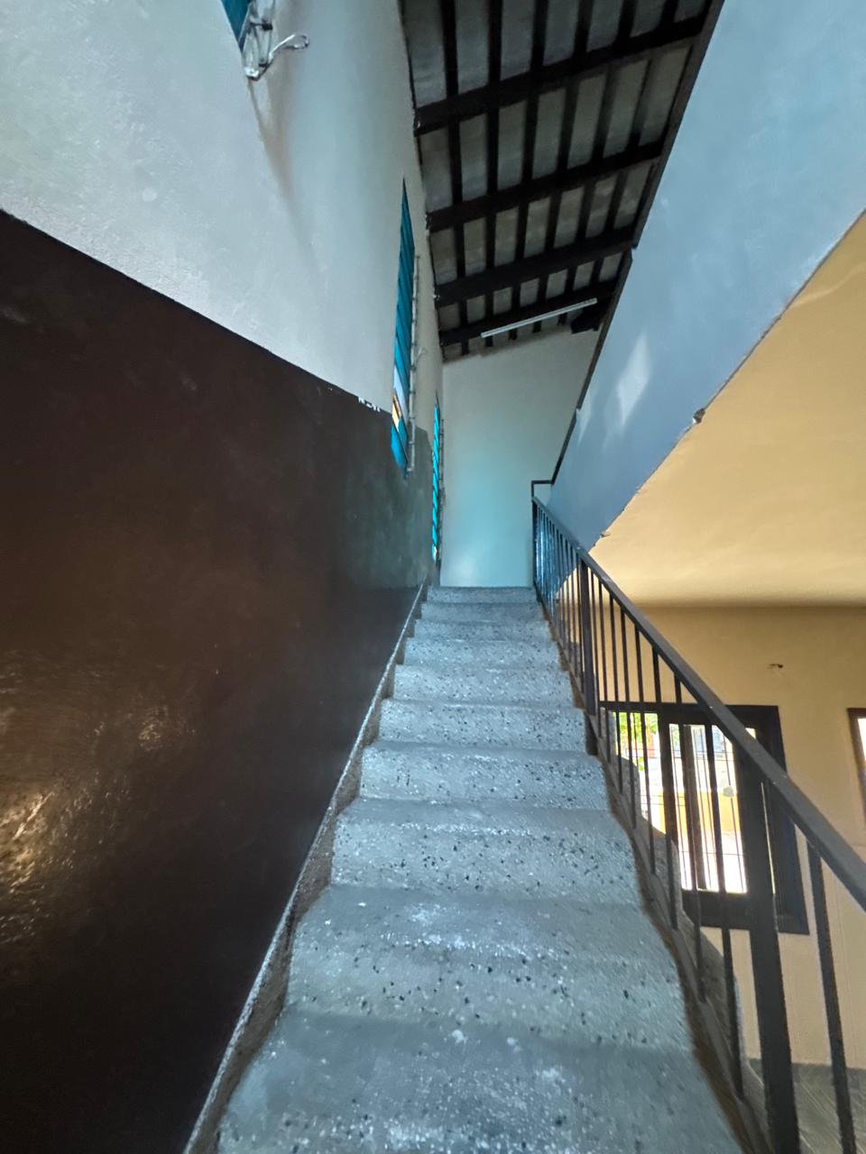 143001140-144 — foto 3