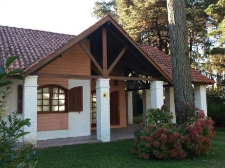 Casa En Venta 2 Dormitorios