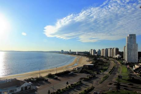 Apartamento En Venta 3 Dormitorios