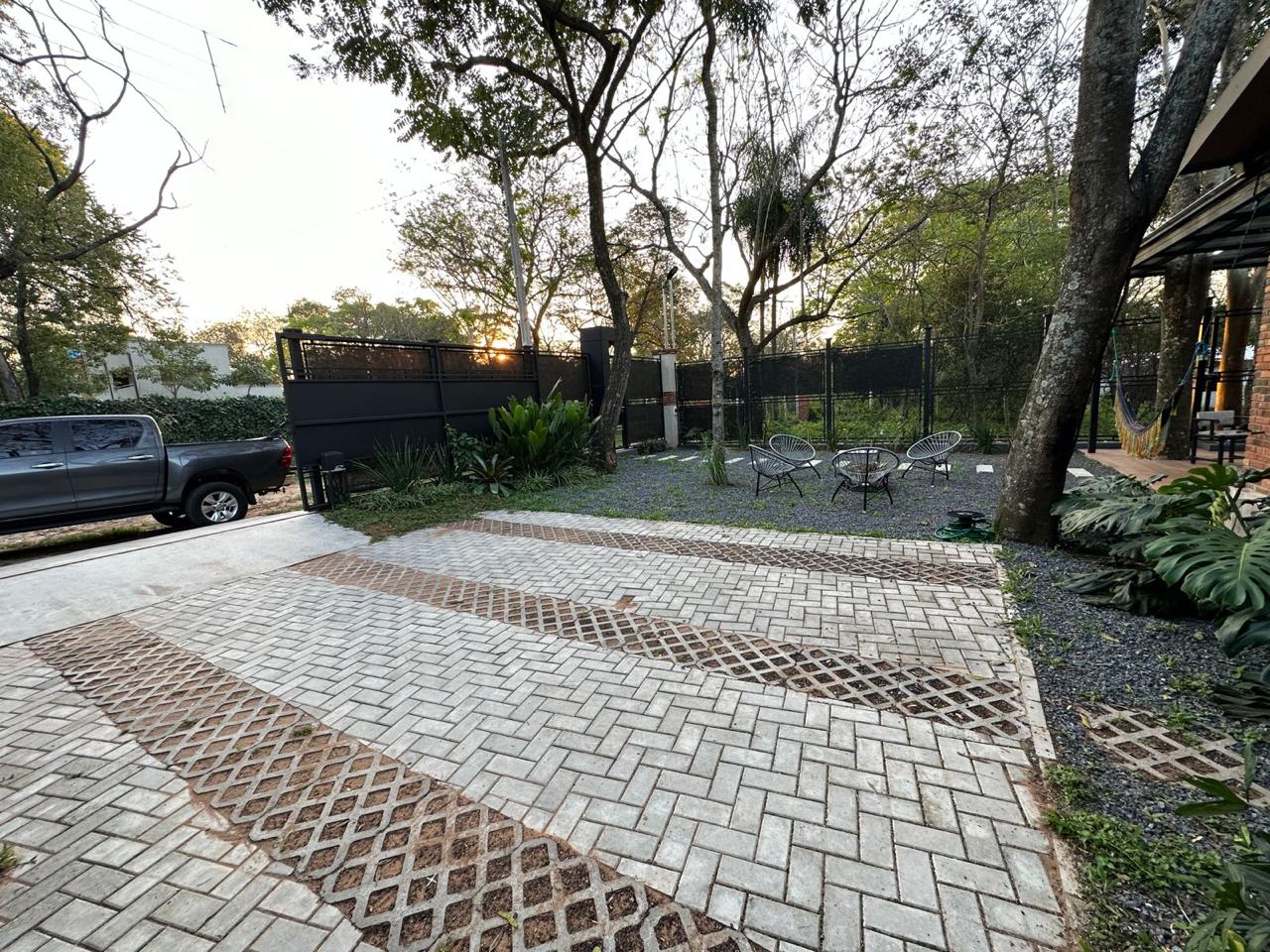 Vendo Hermosa Casa en San Bernardino. Amoblado y Equipado. — foto 3
