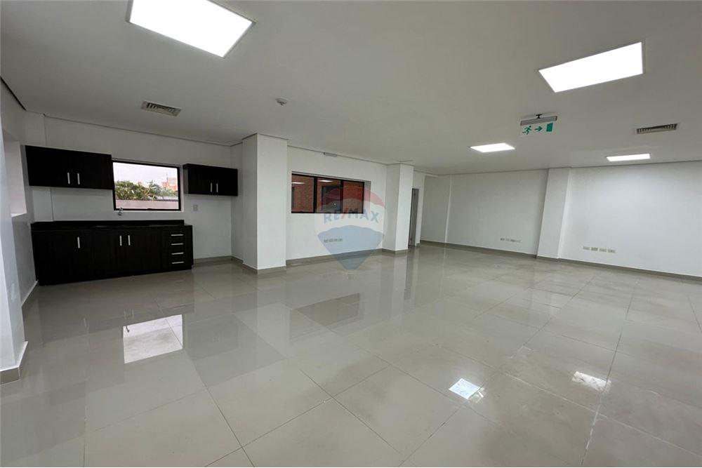 Edificio - Alquiler - Las Lomas (carmelitas), Asunción, Paraguay — foto 3