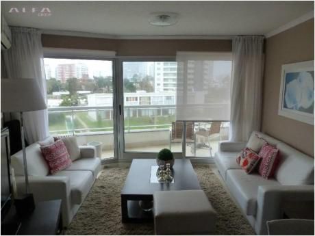 Apartamentos En Playa Brava: Alf442a