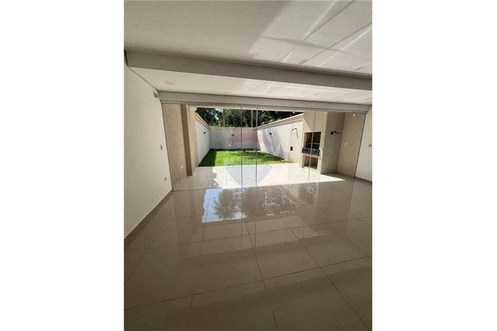 Alquiler Hermoso duplex con Patio zona del Yacht — foto 2
