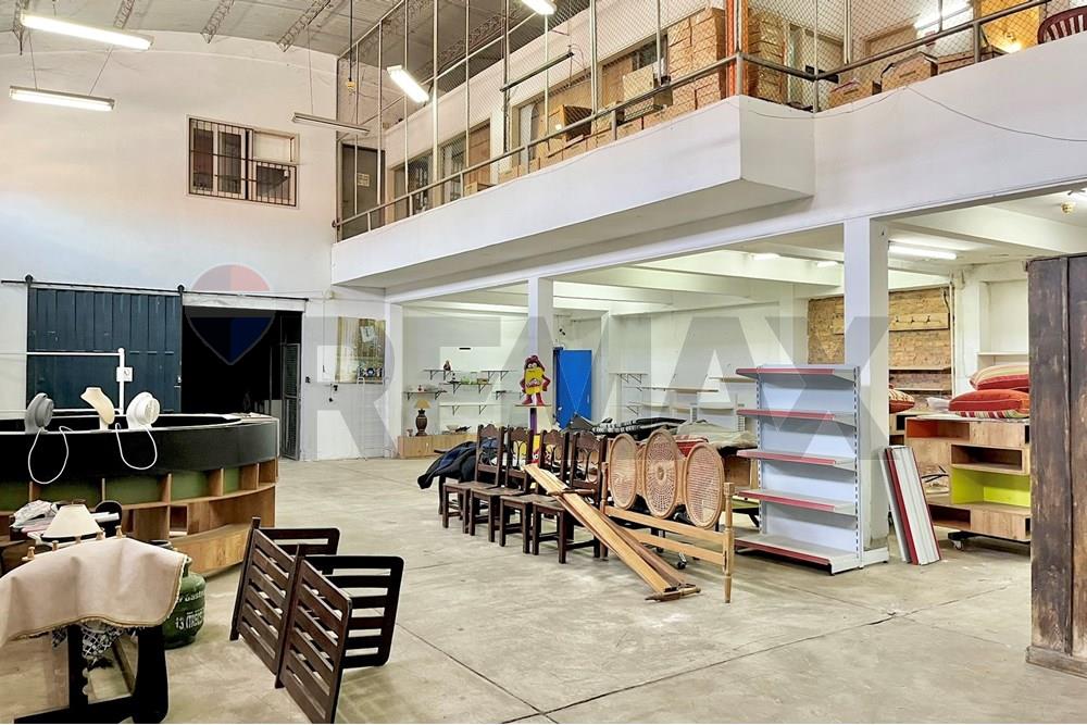 EDIFICIO CORPORATIVO EN VENTA — foto 2