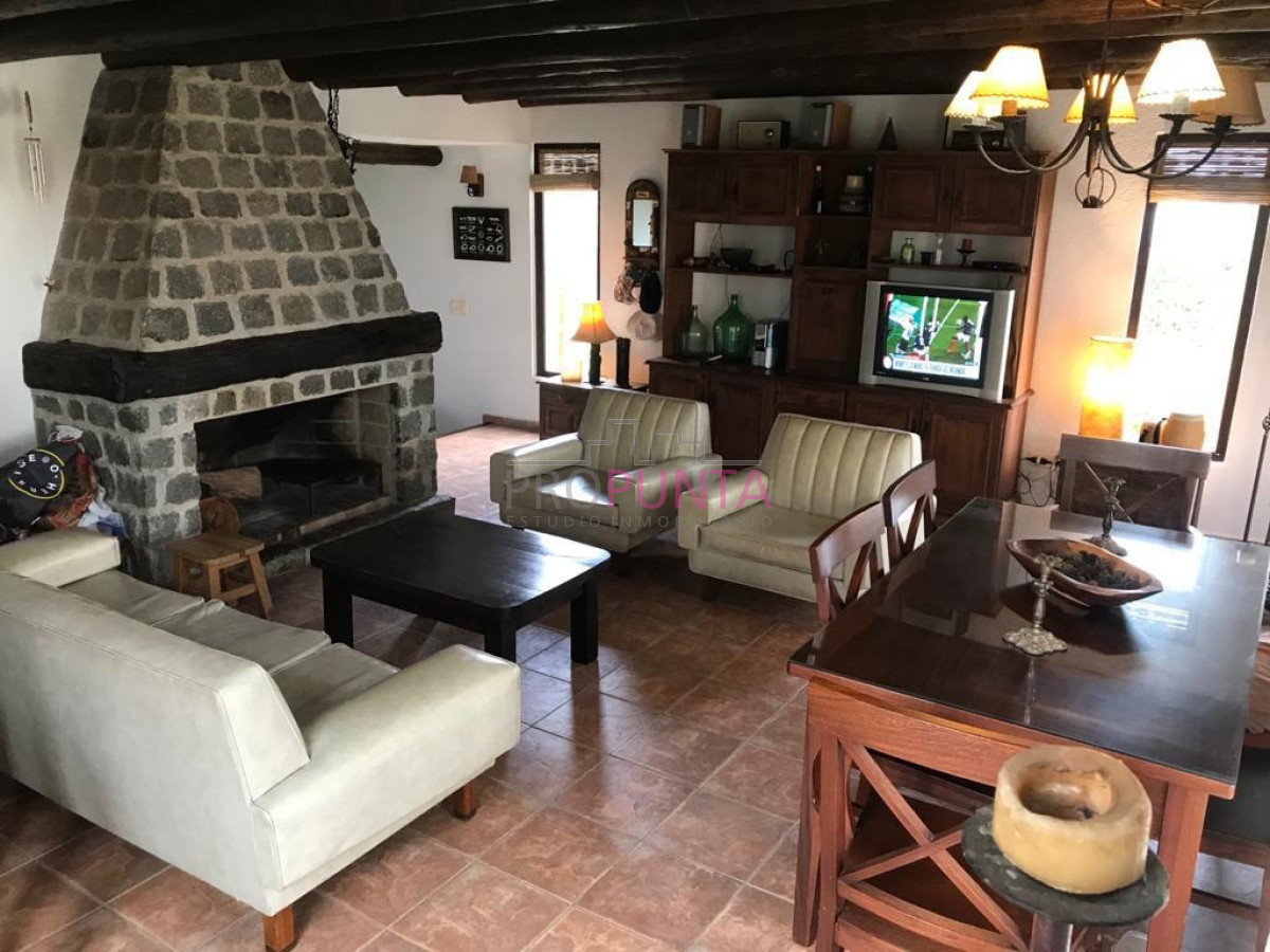 Cerca del mar