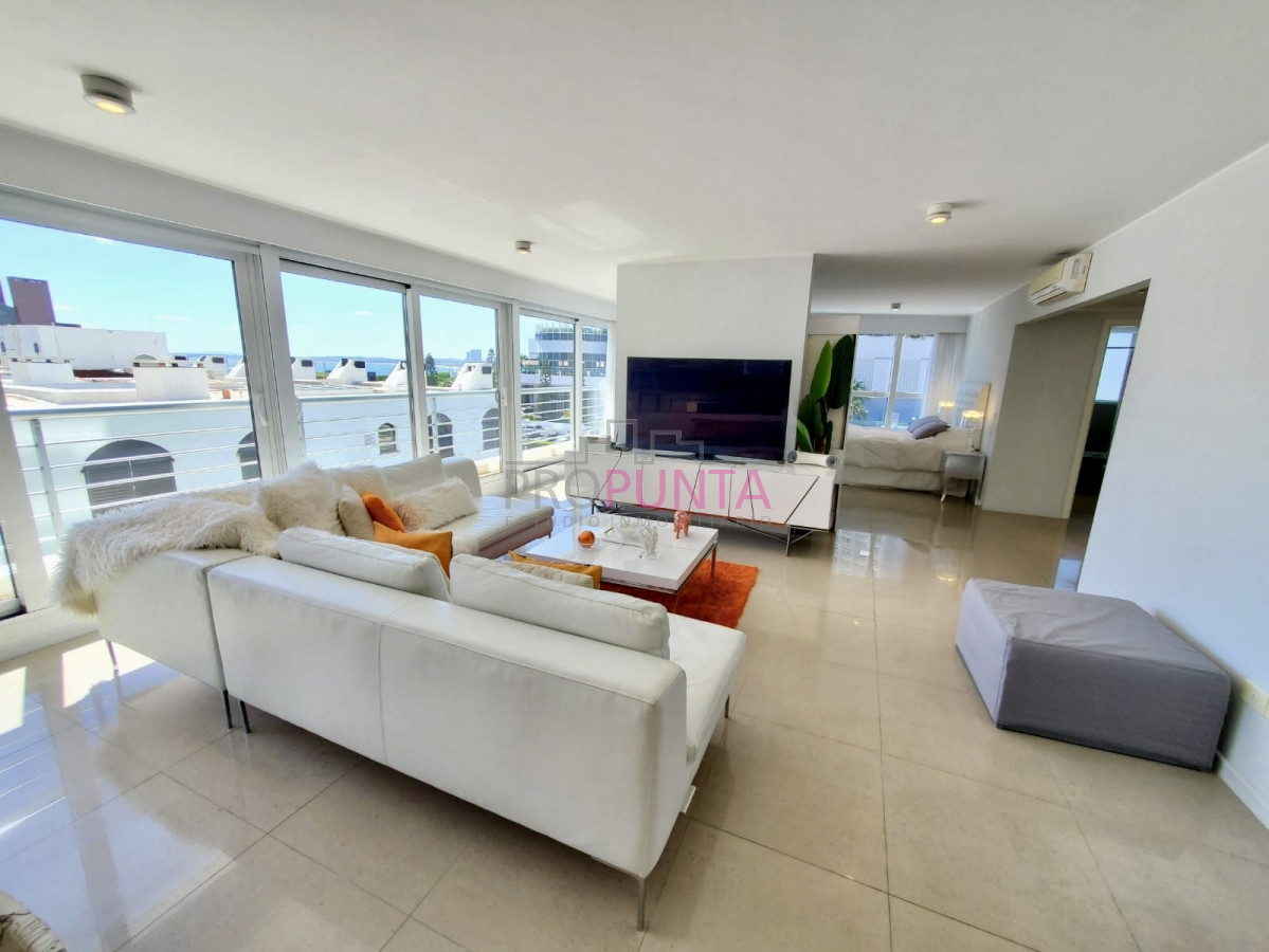 Monoambiente en venta en Playa Mansa