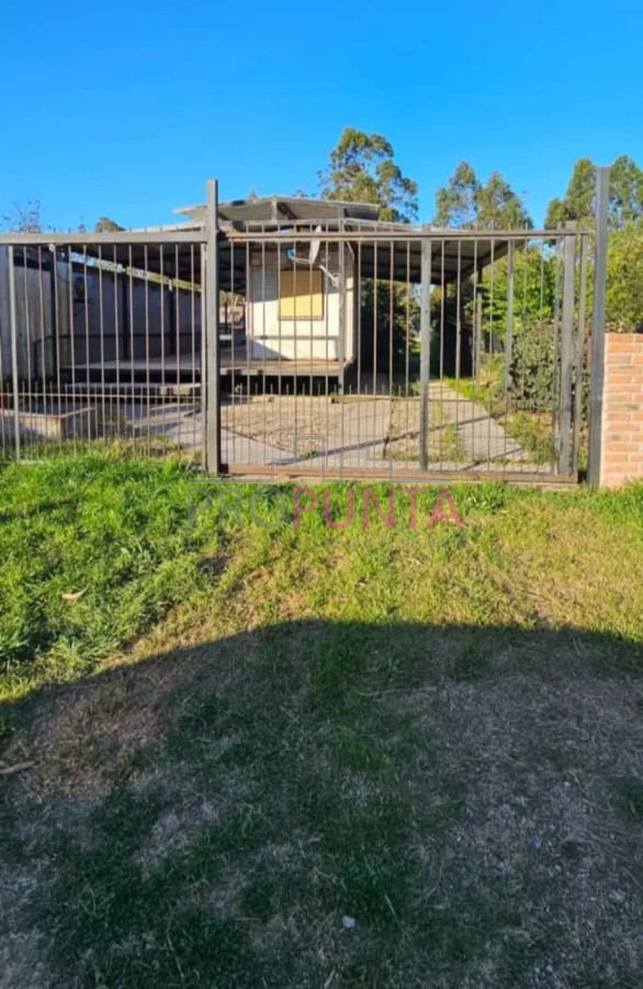 Casa de dos dormitorios en el Balneario Buenos Aires