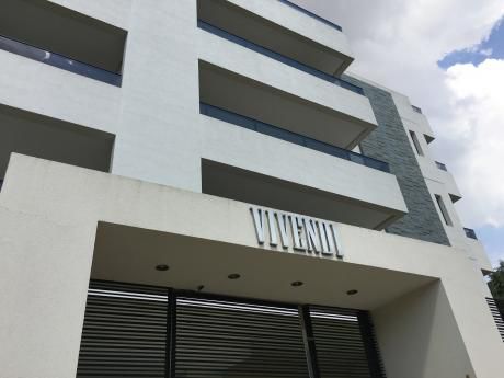 Vendo Hermoso Departamento En El Edificio Vivendi