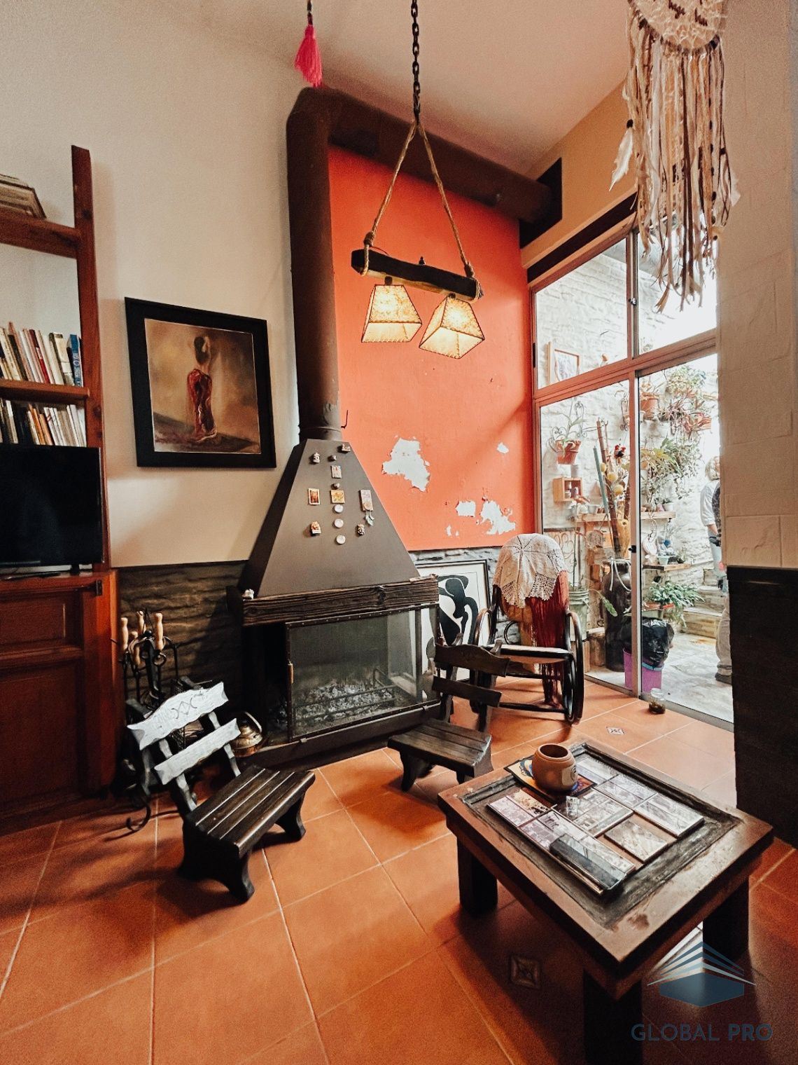 VENTA CASA 1 DORMITORIO CON PATIO BARRIO REUS