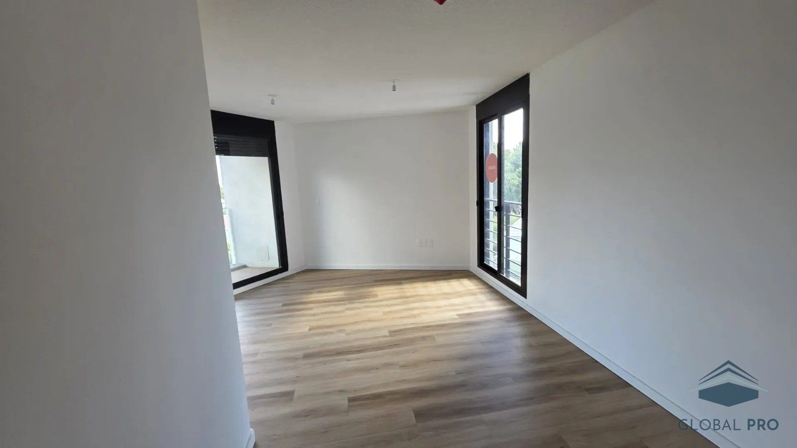 Apartamento en alquiler c/ cochera en Cordón