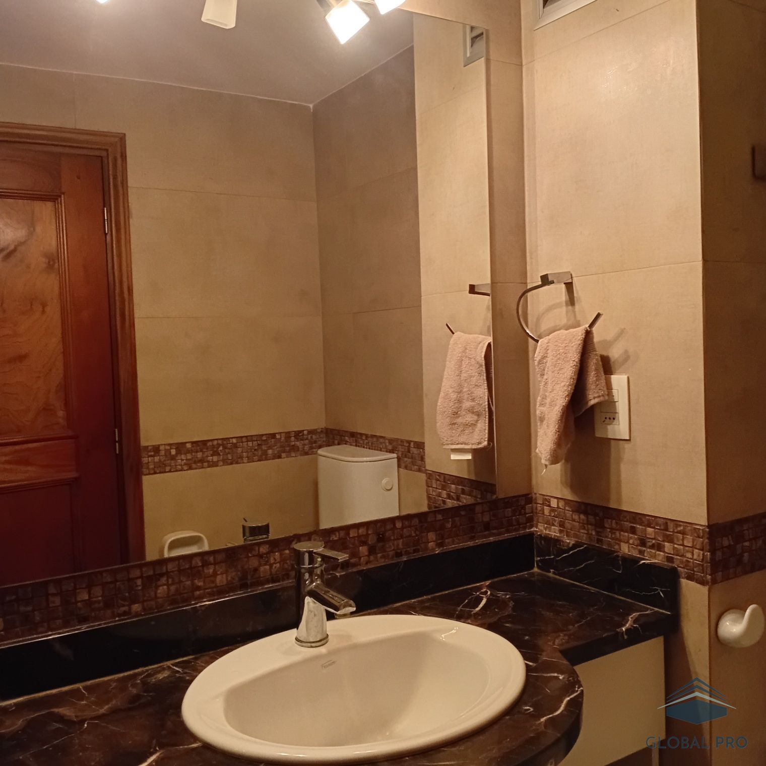 Apartamento en alquiler c/ cochera en Malvin · Foto 6