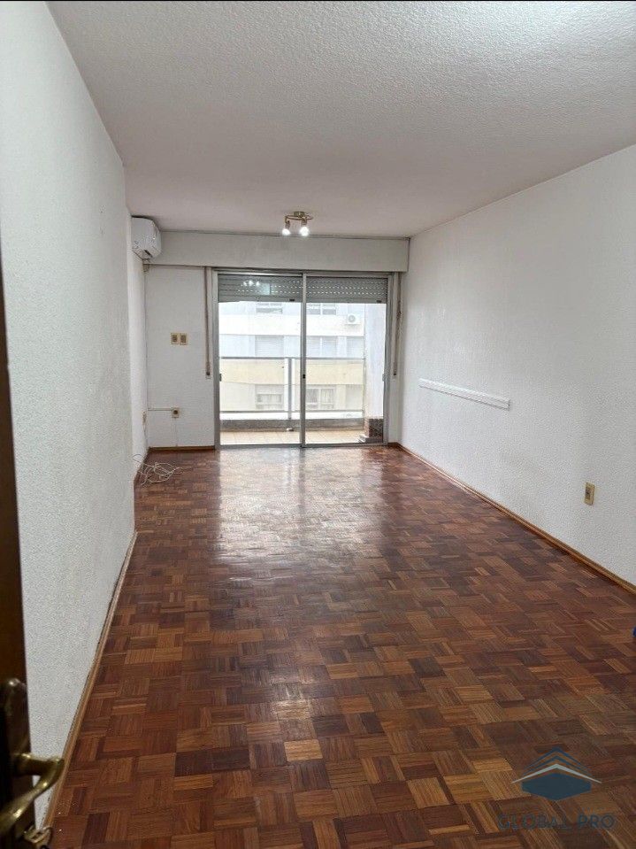 Apartamento en alquiler c/ cochera en Parque Batlle