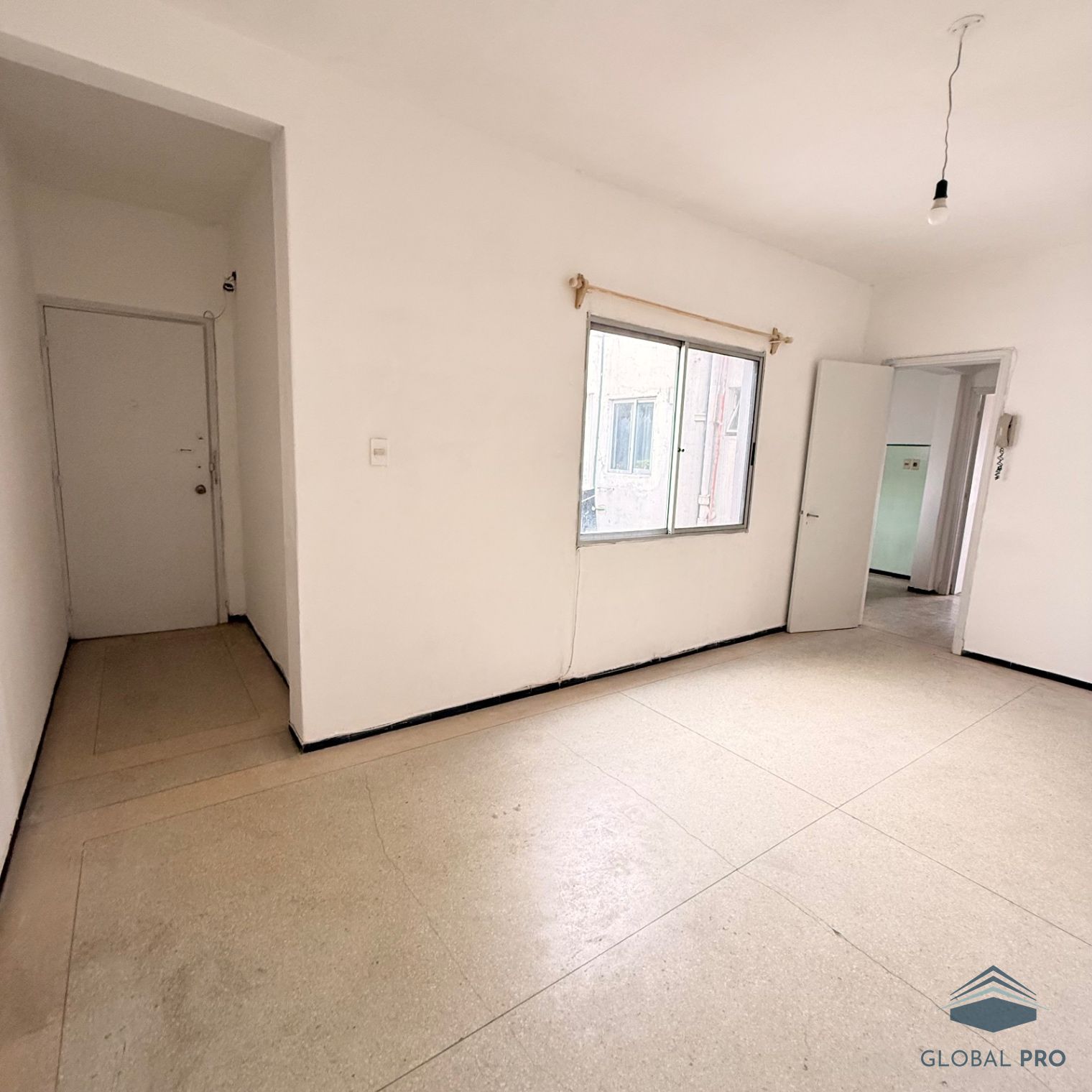 Apartamento en alquiler en Paso Molino con balcón