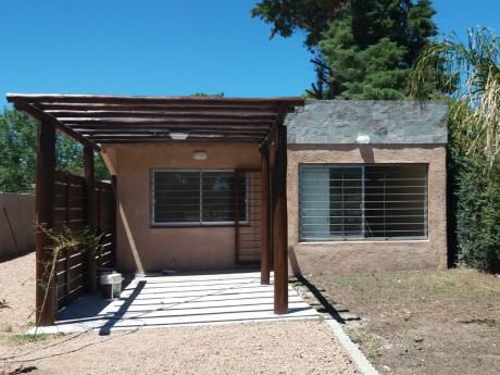 Alquiler Casa A Estrenar 2 Dormitorios, El Pinar Sur