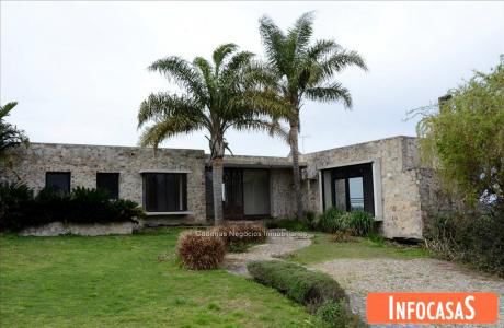 Casa Alquiler Dormitorios Lomas Seguridad Piscina Garaje
