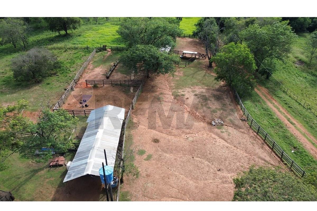 Estancia en venta - Ybycuí, Paraguarí, Paraguay. — foto 3