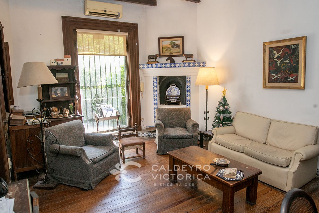 Casa en alquiler en Carrasco 10137, Ideal empresa, con 3 dormitorios