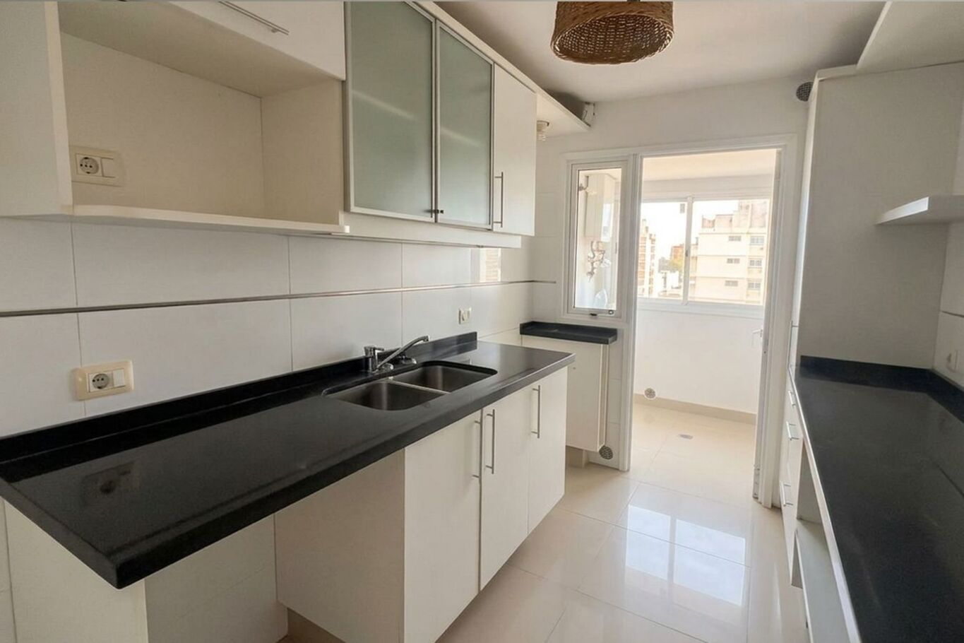 APARTAMENTO EN ALQUILER EN AV. DE LAS AMÉRICAS · Foto 6