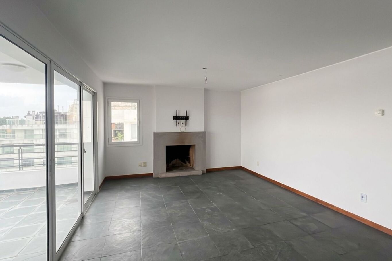 APARTAMENTO EN ALQUILER EN AV. DE LAS AMÉRICAS · Foto 2