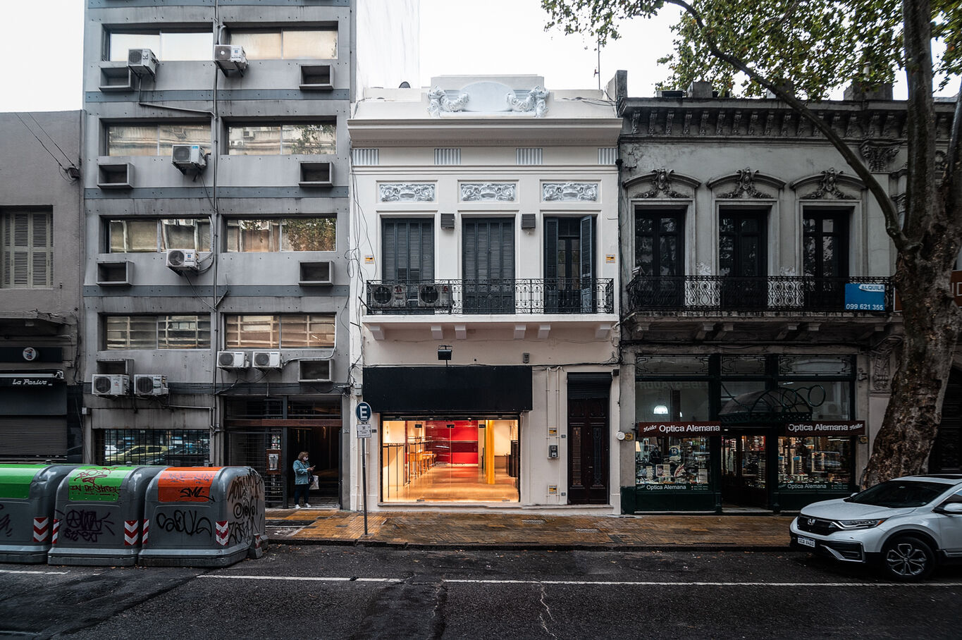 CASA DE OFICINAS Y LOCAL EN EL CENTRO DE MONTEVIDEO · Foto 7
