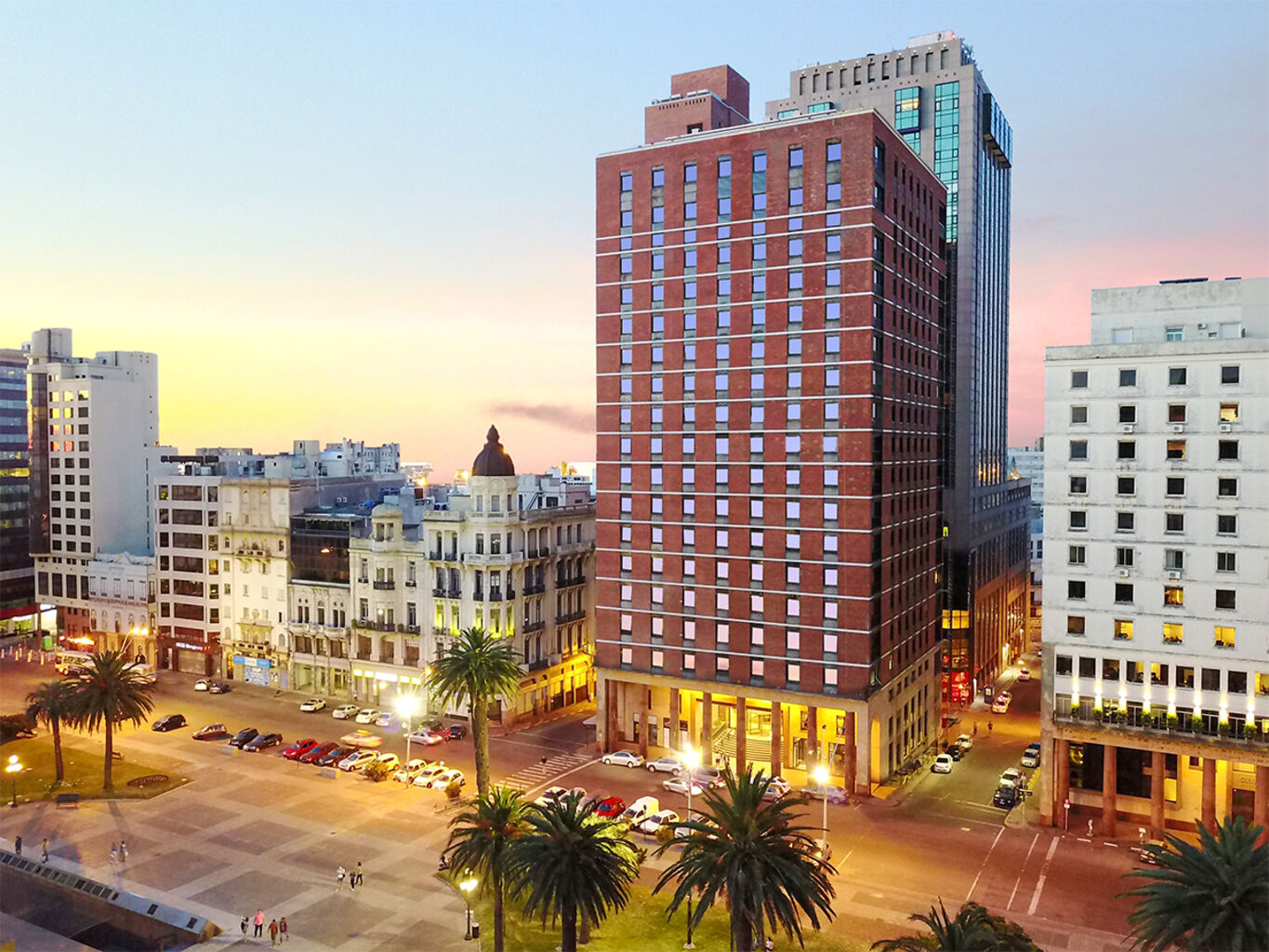 OFICINAS VP WORK EN VICTORIA PLAZA OFFICE TOWER