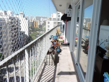 Echevarriarza Prox.buxareo.mucho Sol! Gran Balcón, Impecable. Office. Garage