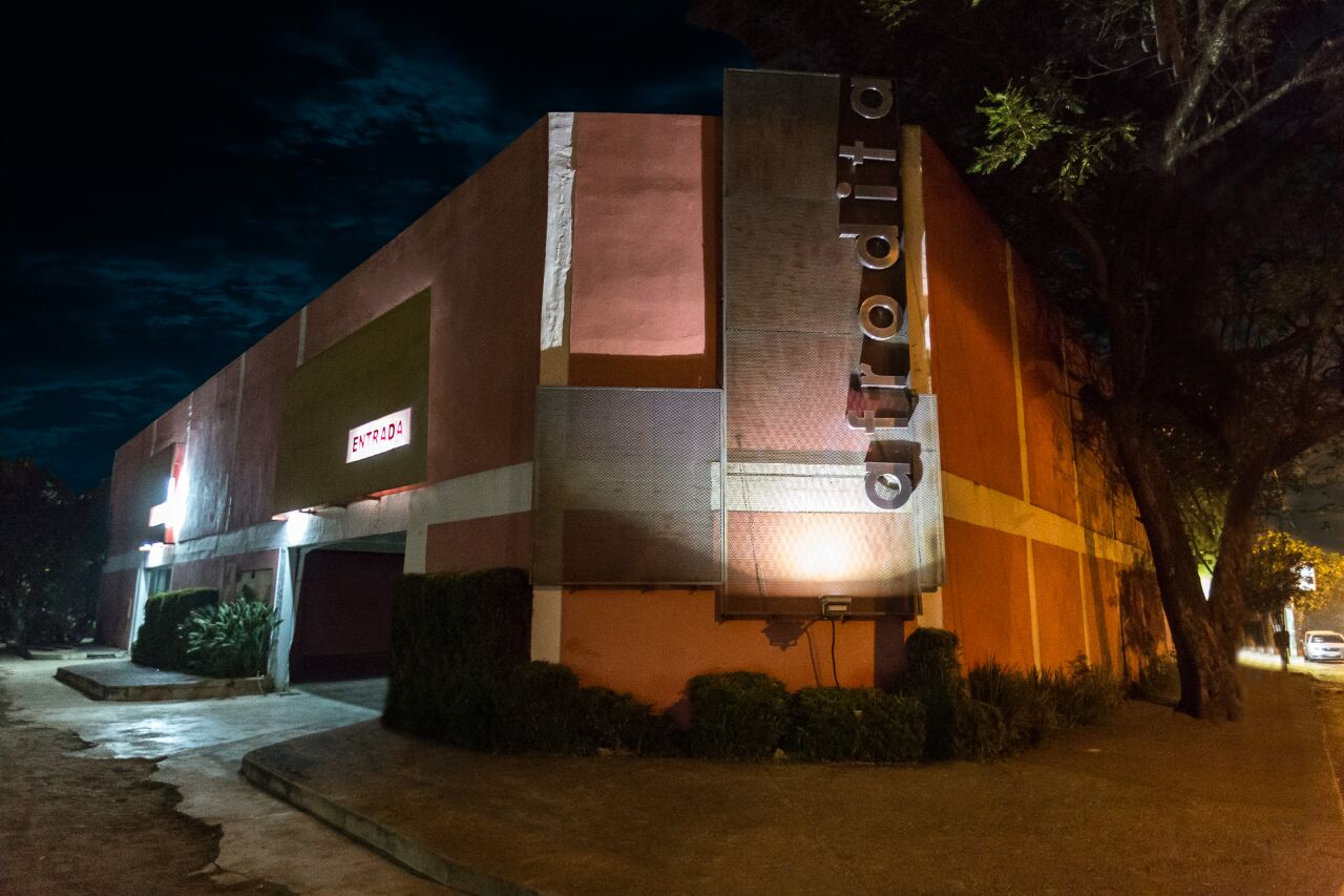 IMPONENTE  MOTEL ZONA SAN LORENZO,EXCELENTE OPORTUNIDAD DE INVERSIÓN — foto 2