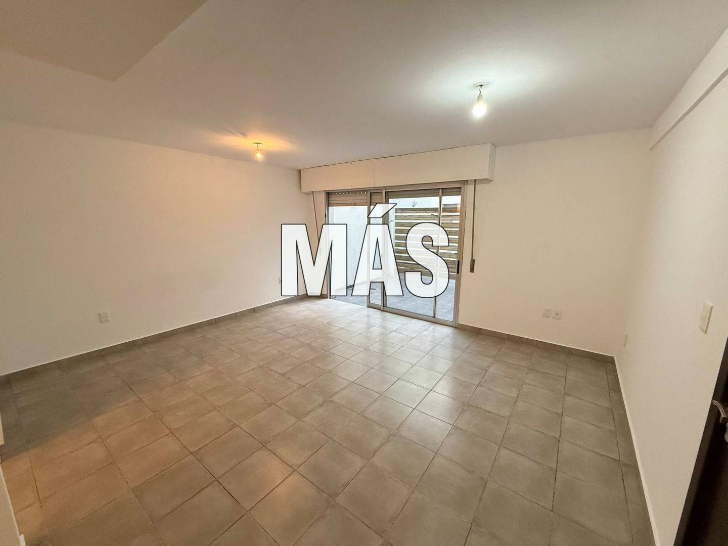Apartamento Alquiler Cordón Montevideo iMas.uy P * · Photo 2