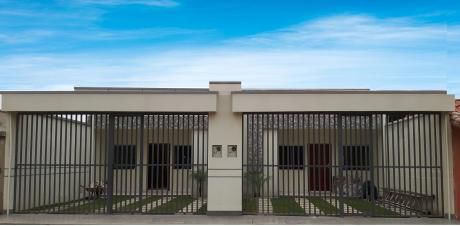 Hermosas Casas Gemelas A Estrenar En La Zona Sur De Santa Cruz.