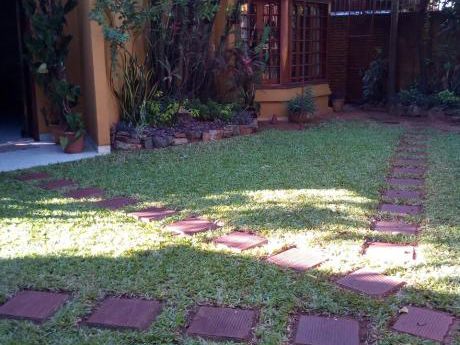 Casa Sobre Avda Principal Asuncion – Vista Alegre Cod 741