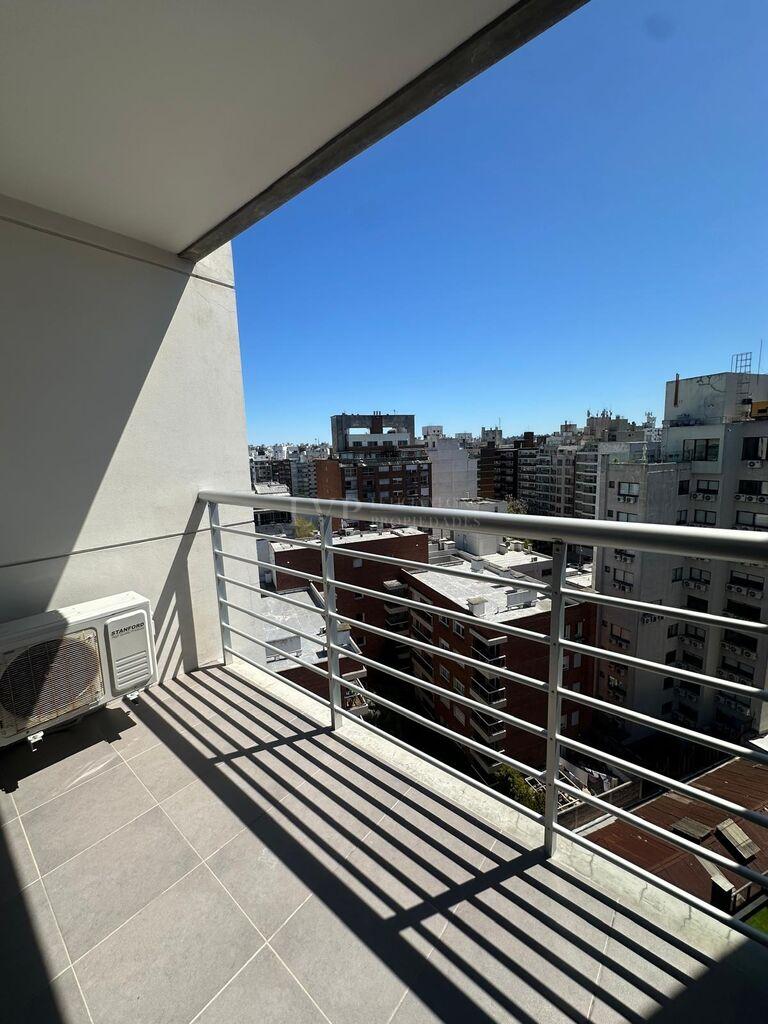 Pocitos Nuevo Alquiler 1 dorm y garaje con muebles