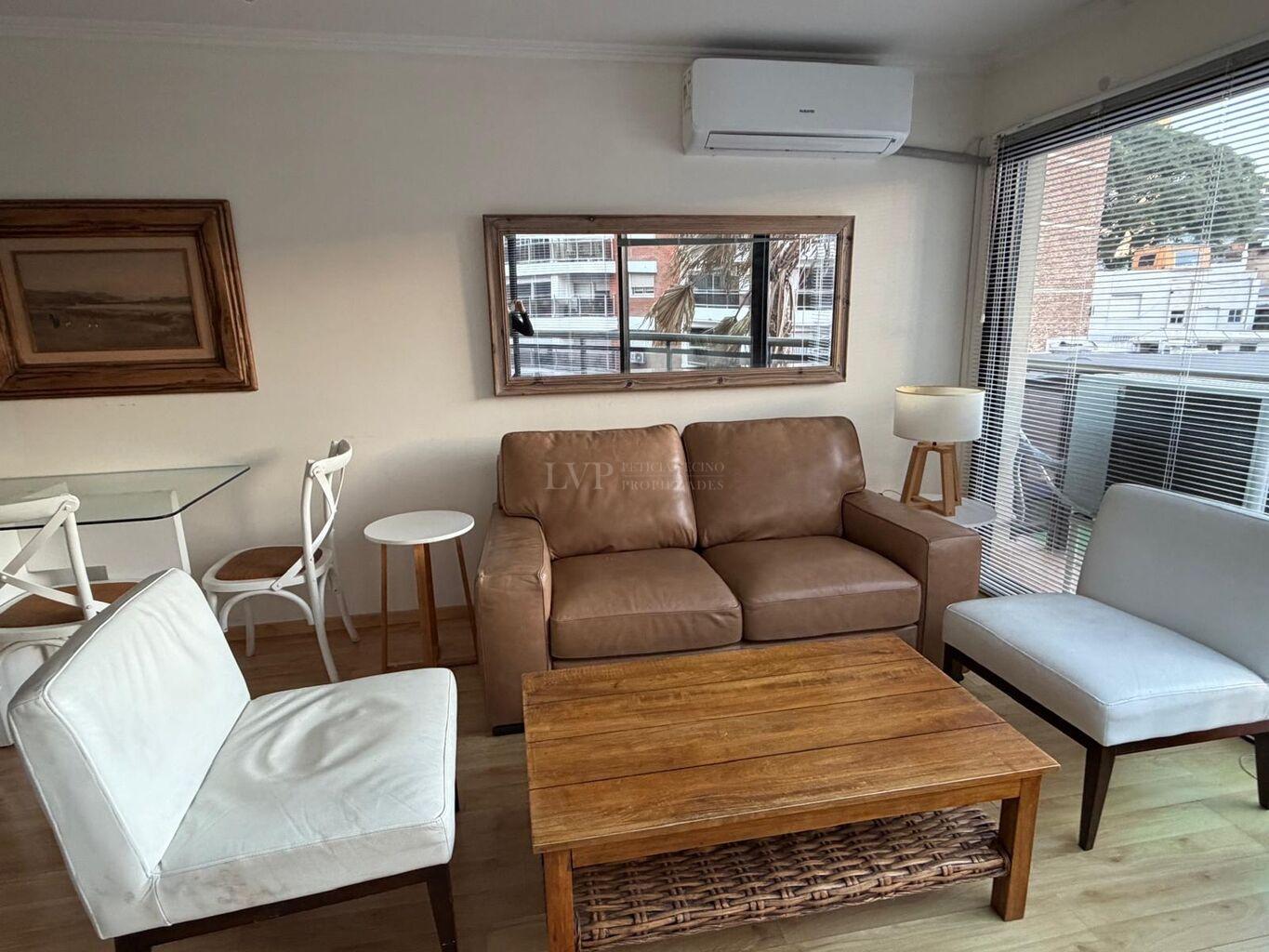 Alquiler 1 dorm con muebles Pocitos · Foto 3