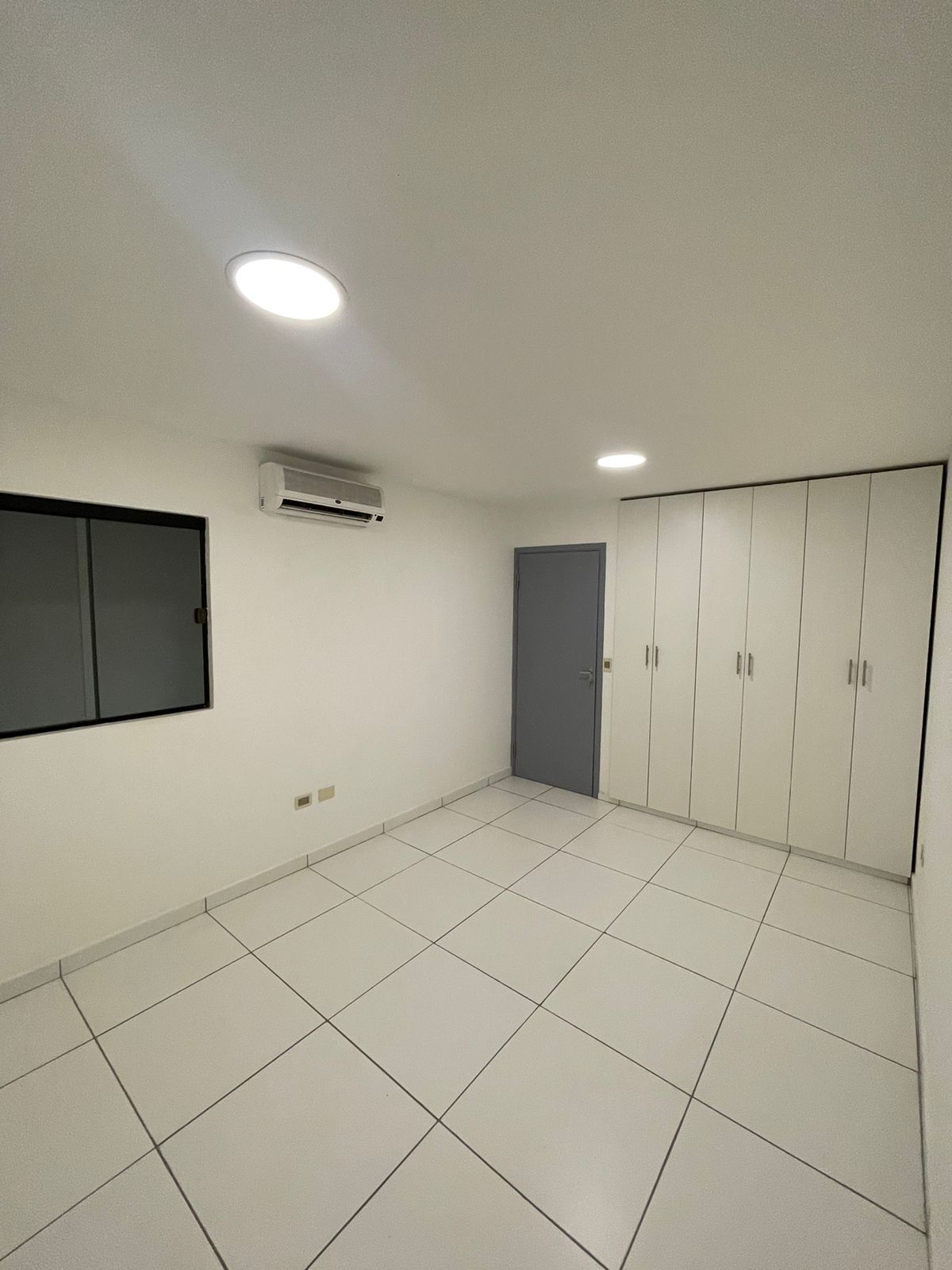 ALQUILO DÚPLEX LUQUE VILLA POLICIAL — foto 2
