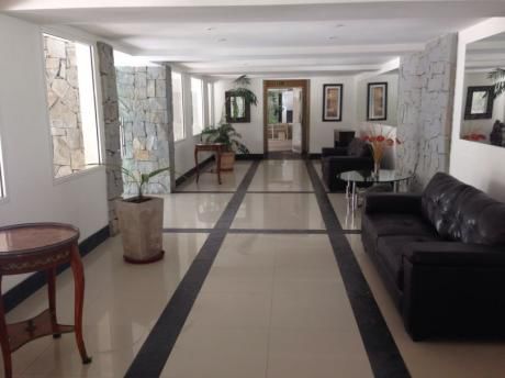 Haras Del Lago. Comodo Y Confortable Apartamento