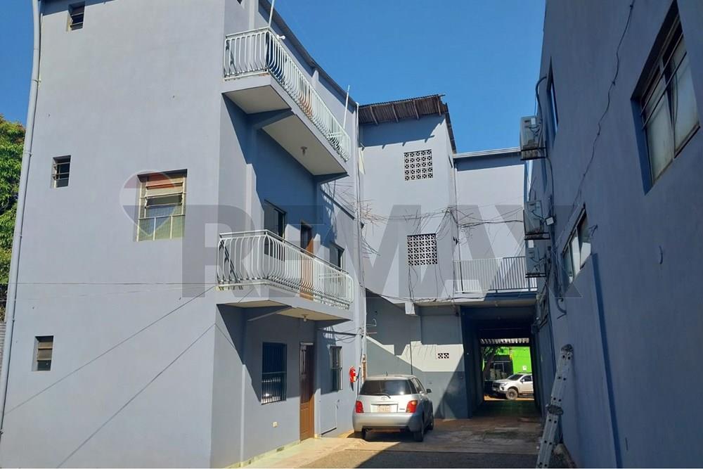 Edificio venta Fernando de la Mora — foto 3
