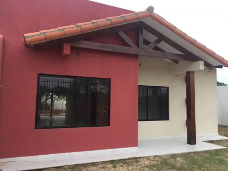 Bonita Casa En Venta Y/o Anticretico