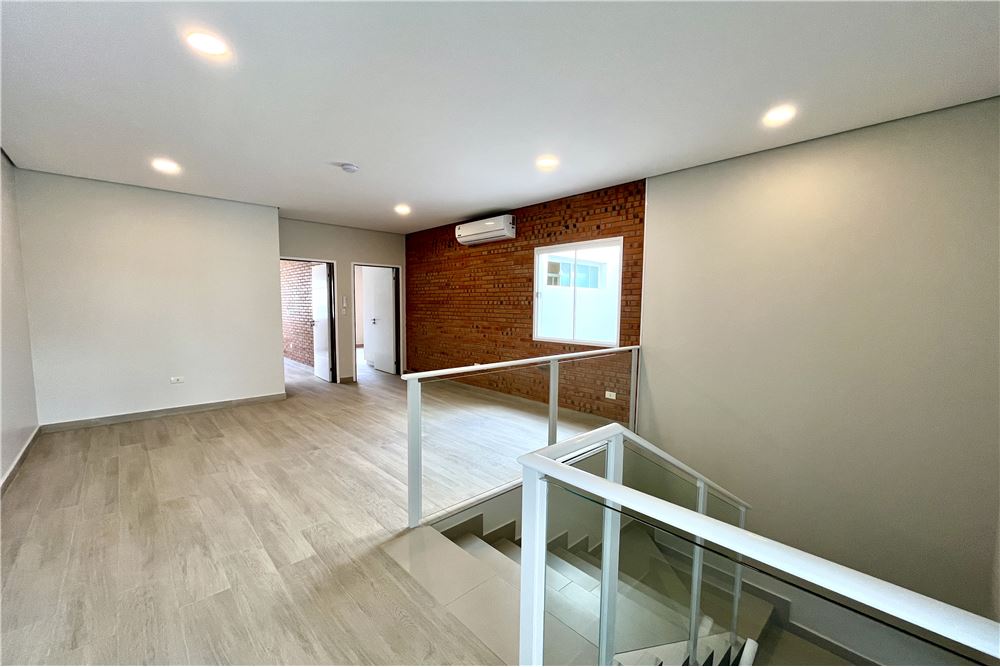 Duplex a Estrenar en Villa Aurelia! — foto 3