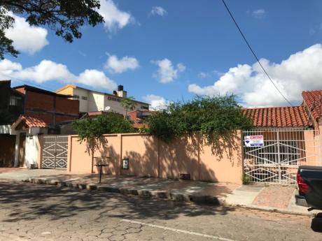 Casa En Venta Zona Este A Pocos Metros Del 2do Anillo Canal Cotoca