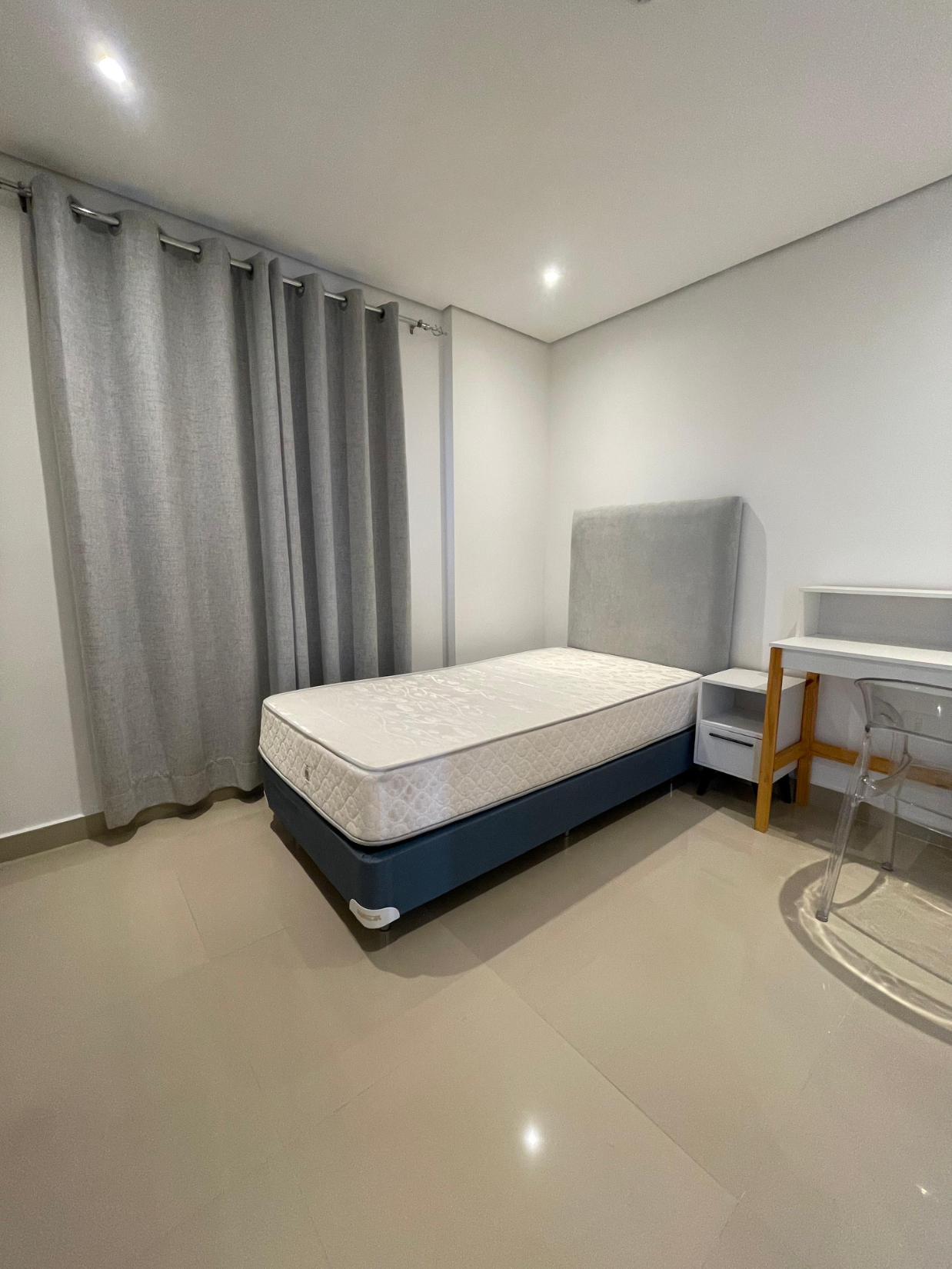 MOLAS LÓPEZ EN ALQUILER AMPLIO DEPARTAMENTO DE 2 DORMITORIOS AMOBLADO — foto 2