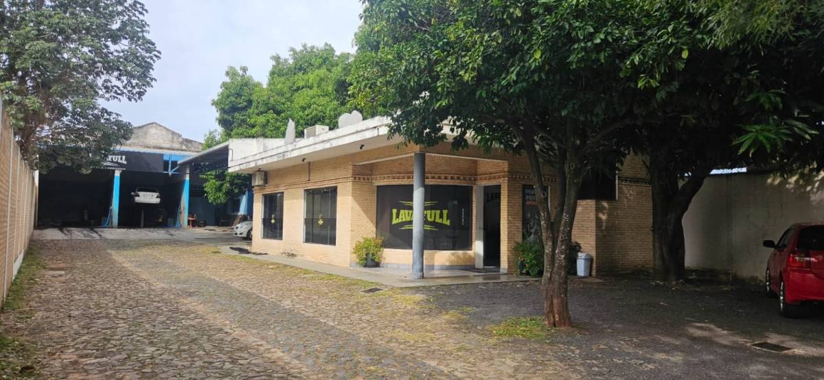 Venta de Propiedad Comercial sobre Avda. Bruno Guggiari – Ubicación Estratégica — foto 2