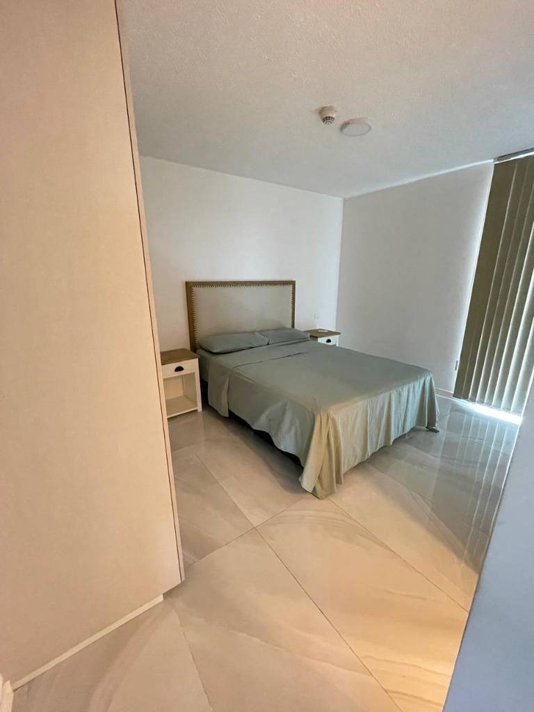 ALQUILO DEPARTAMENTO AMOBLADO - ALTAMIRA SURUBI´I — foto 2