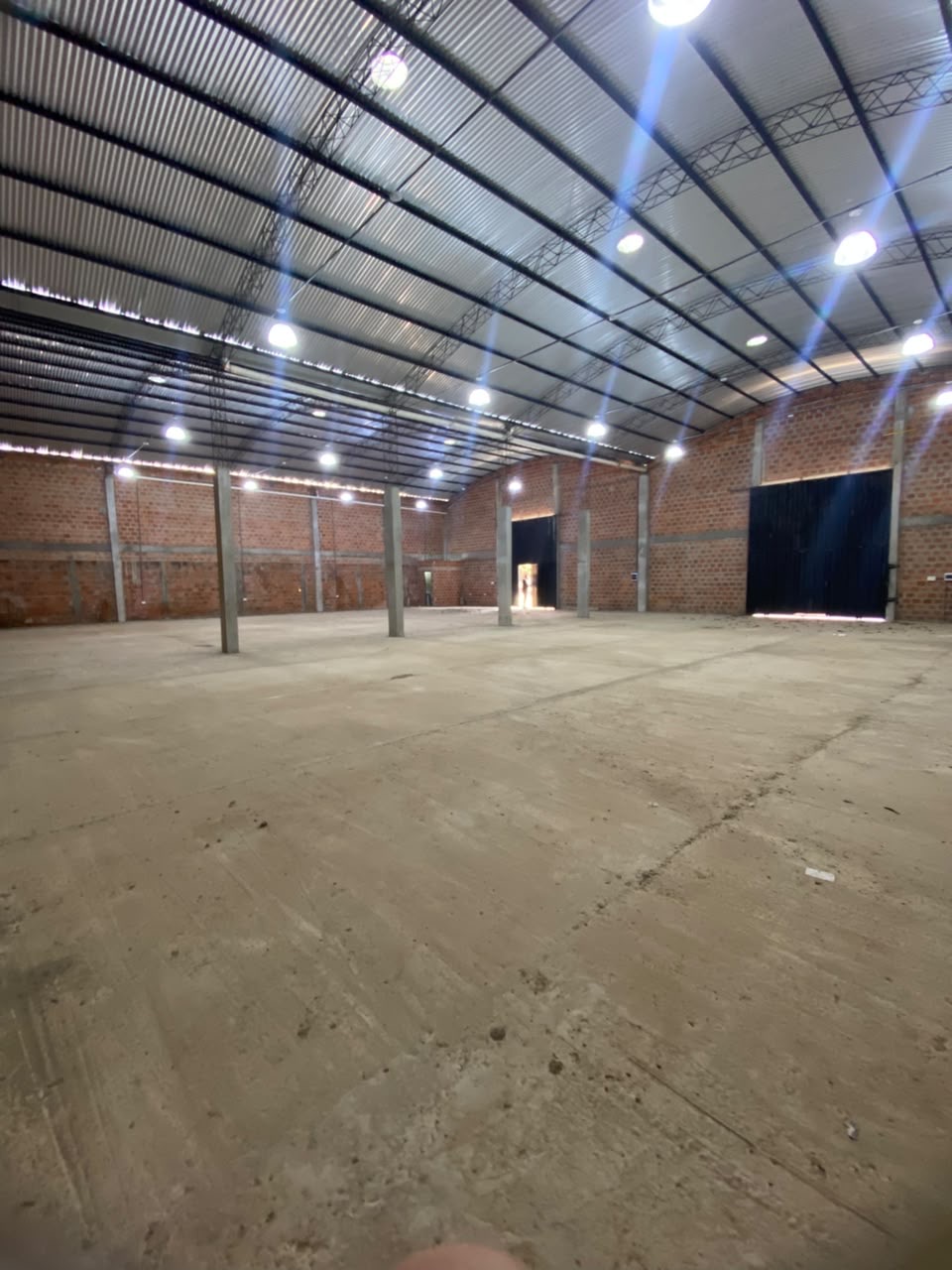 TINGLADO EN ALQUILER VILLA DEL AGRÓNOMO SAN LORENZO — foto 2