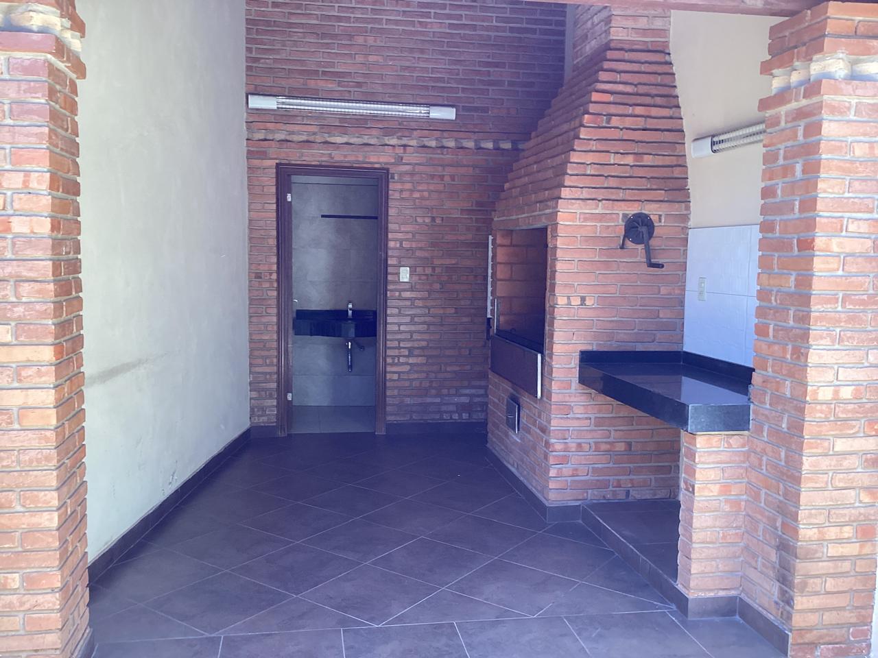 Alquilo Casa De 3 Habitaciones — foto 2
