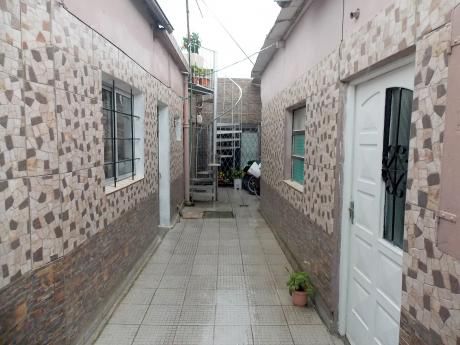 Pablo Paez, Padron De Tres Apartamentos.