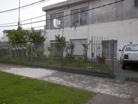 -2 Casas En Un Padron.