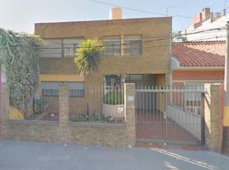 Gobernador Viana Esq 8 De Octubre