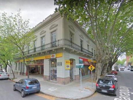 Paraguay Y Valparaiso. Gran Esquina.